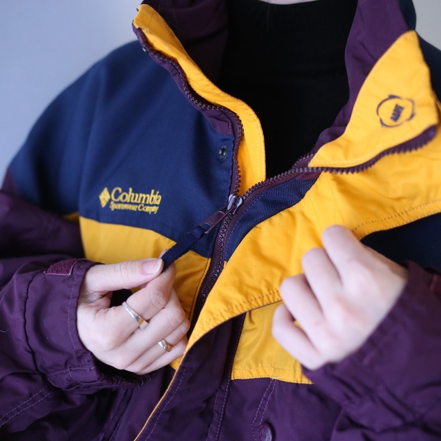 "Columbia" 薩摩芋 good color over silhouette mountain jacket