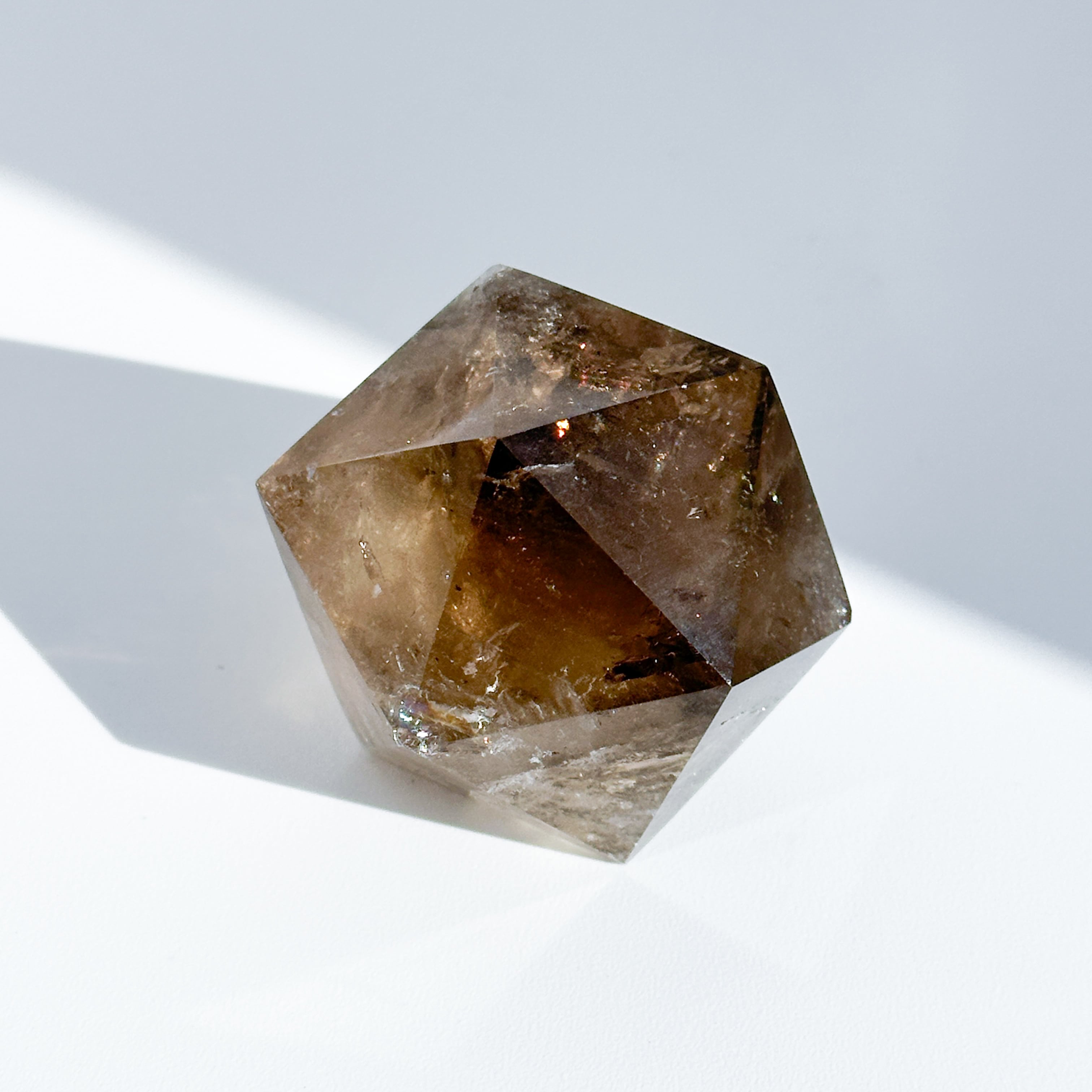 ミナスジェライス産スモーキークォーツ 正二十面体34◇ Smoky Quartz