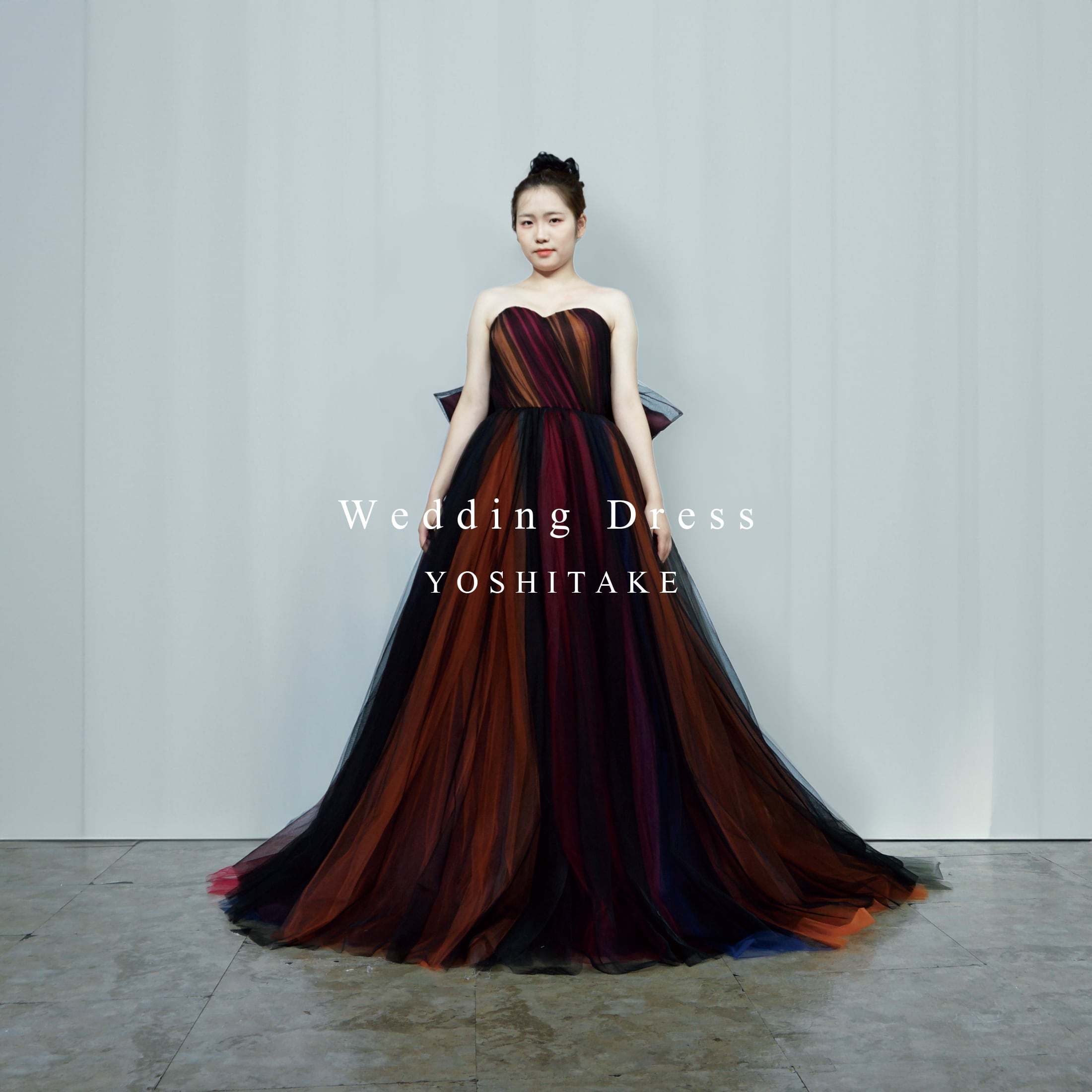 【サンプルドレス】ウエディングドレス(無料パニエ) ウエディングドレス.ブラックMIX.チュール.カラードレス.Aライン.Y2585