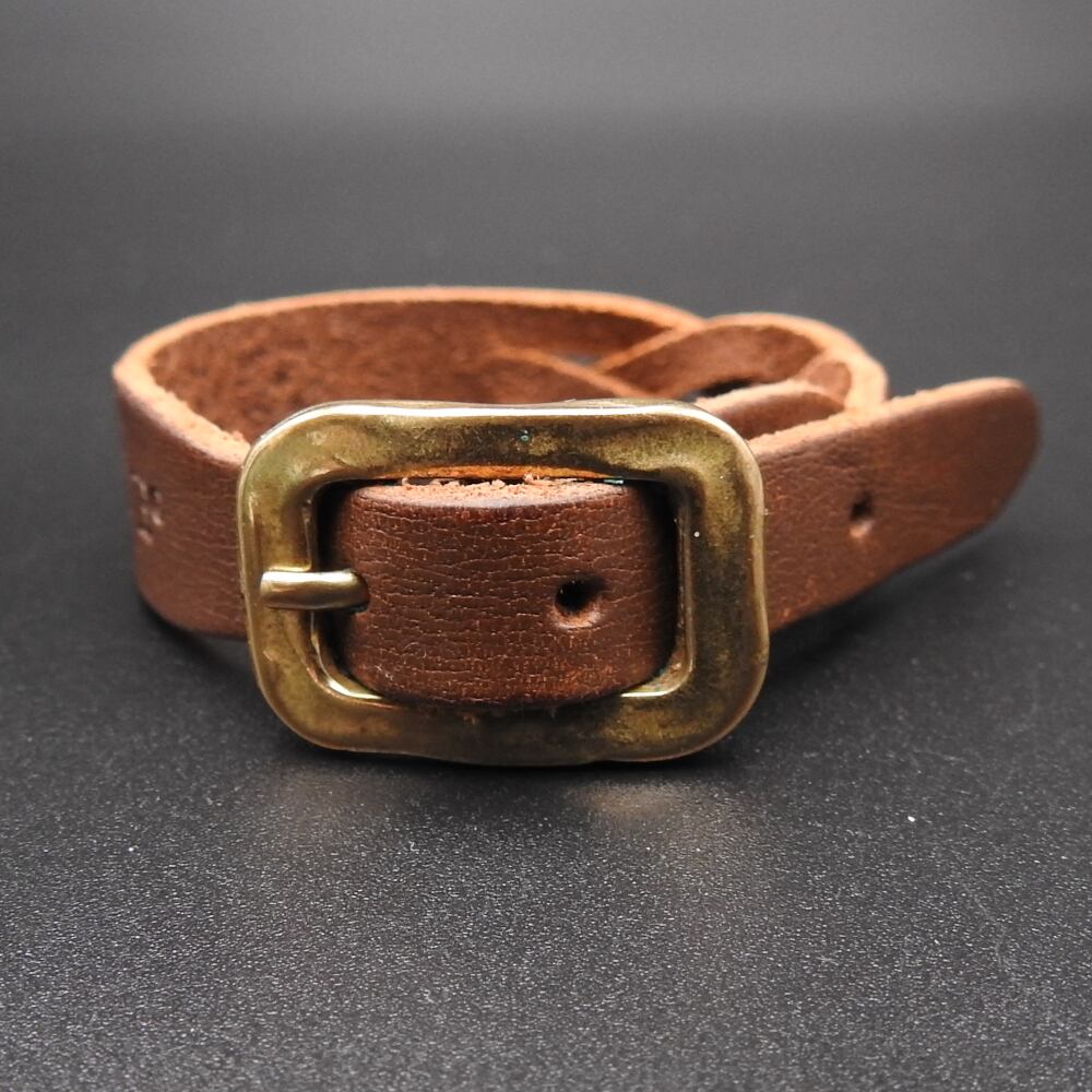 正規品】イルビゾンテ IL BISONTE ブレスレット レザーブレスレット