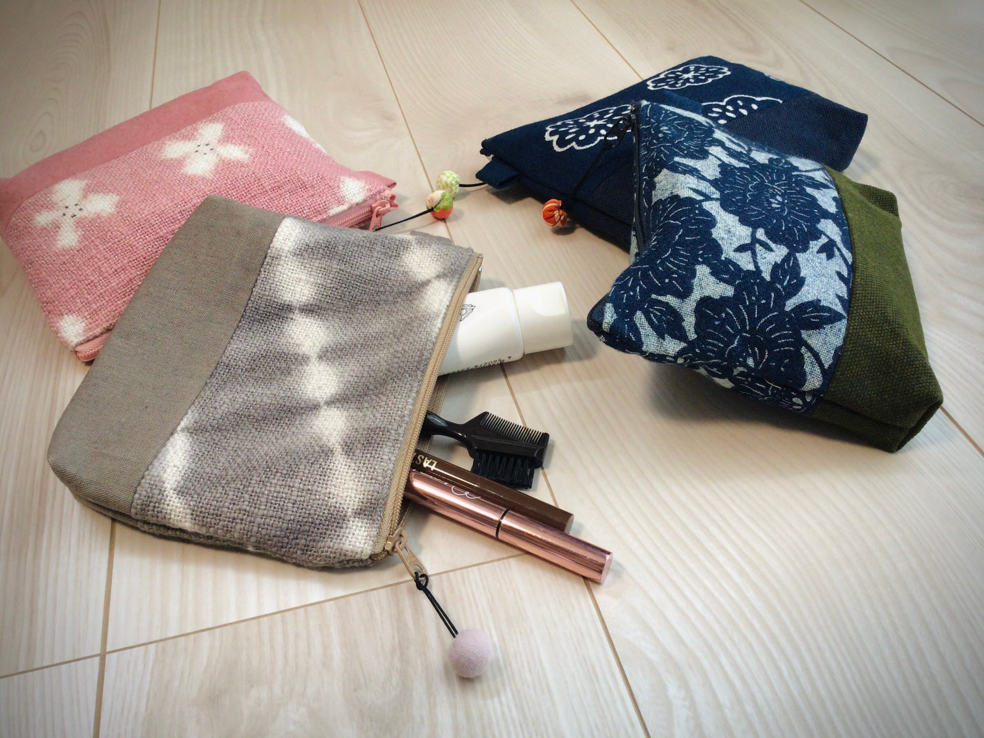 マチ付きポーチ(茜染花柄) | 藍楽布