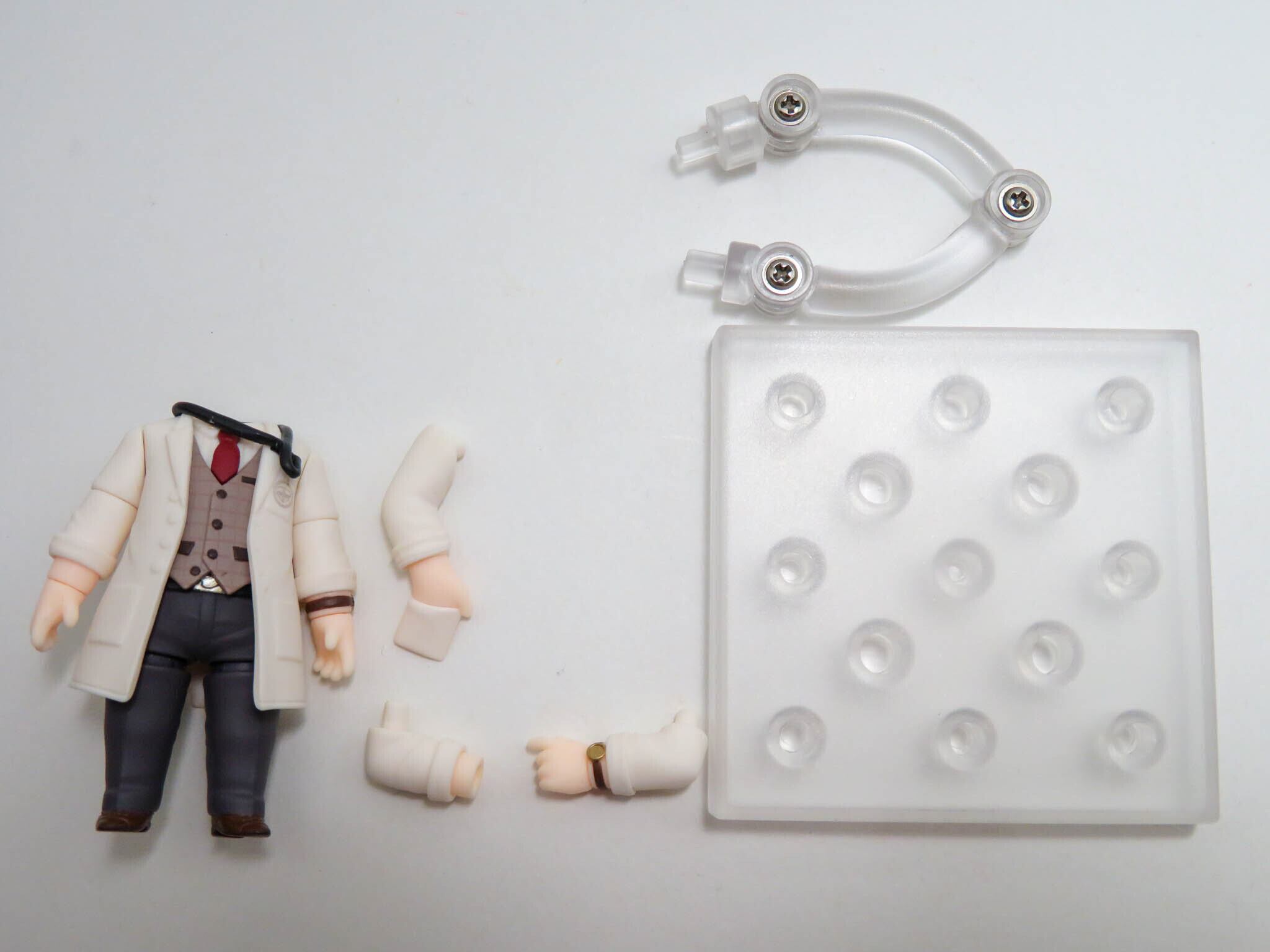 再入荷（A−ランク）【2289】 Adjudicator 体パーツ 白衣