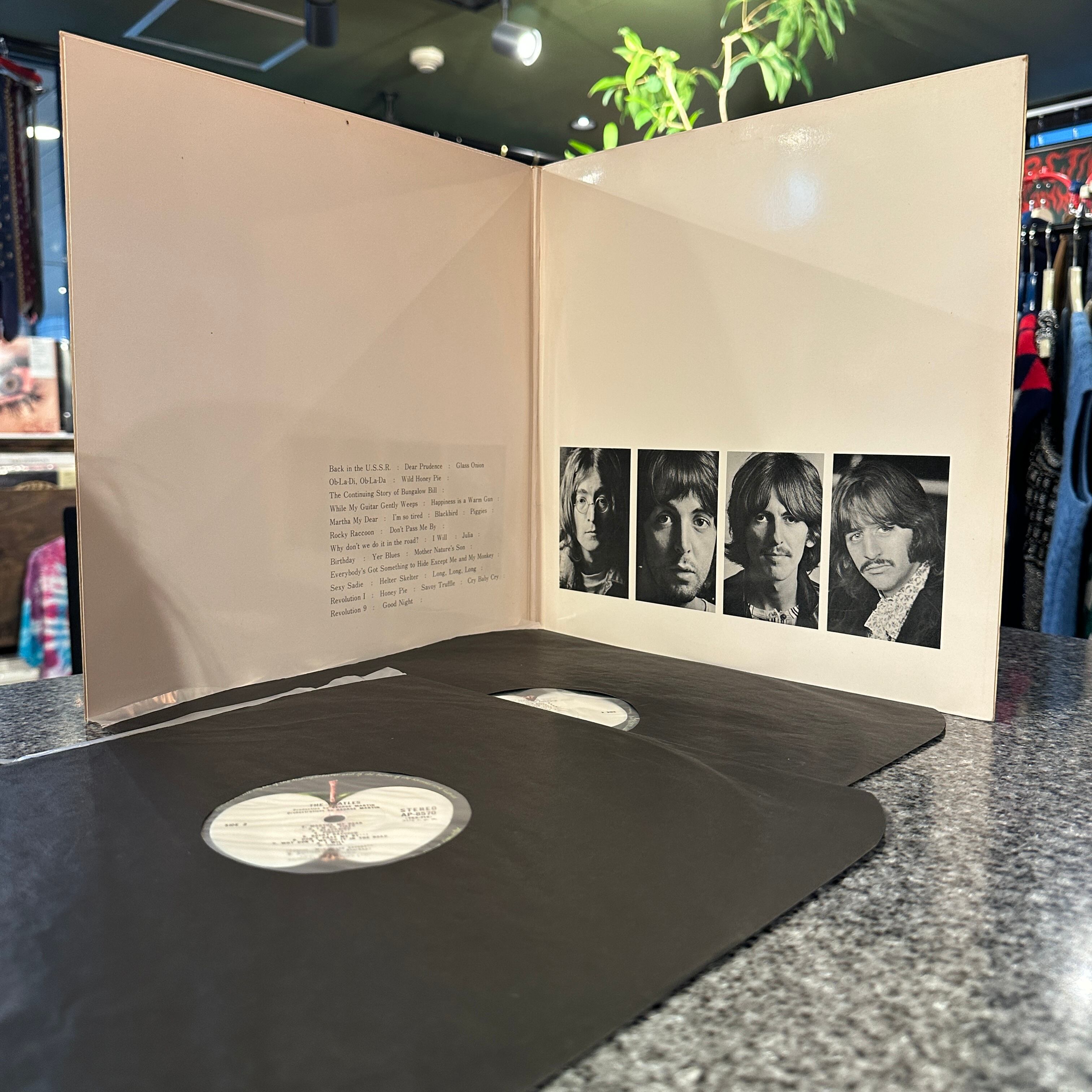 LP】BEATLES/The Beatles | SORC 中古アナログレコード専門店