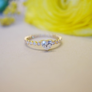 18kハートシェイプフルエタニティリング