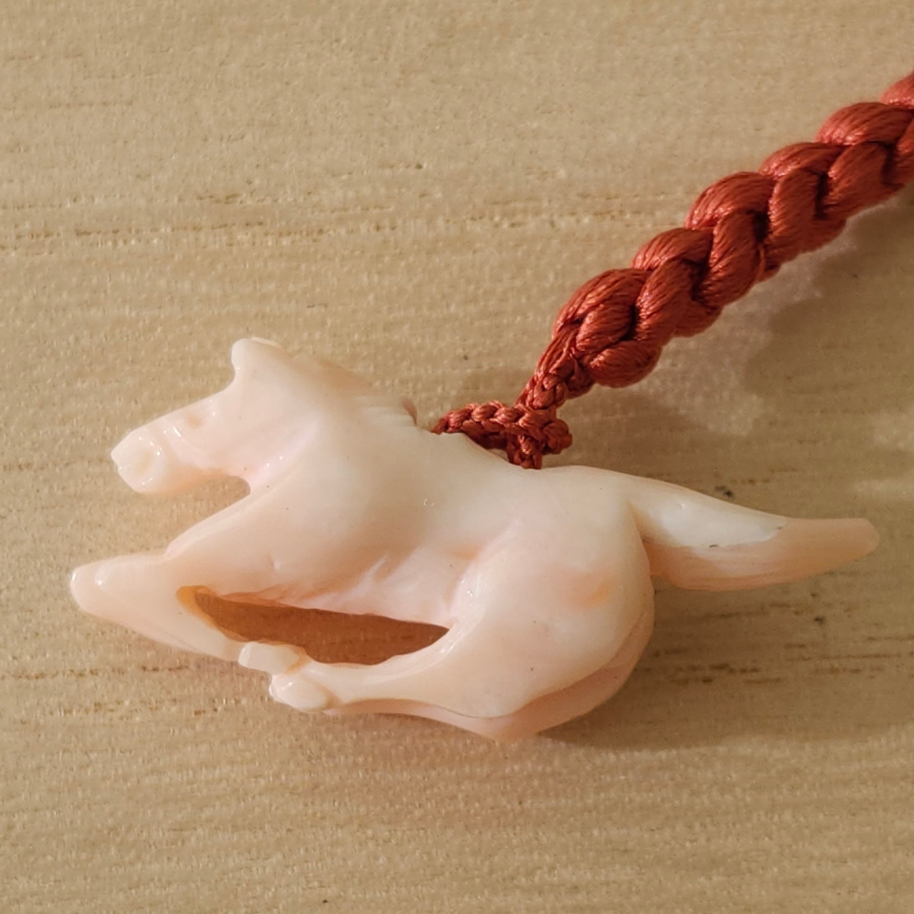 馬の根付 【商品紹介動画が商品説明からご覧いただけます】 | 清岡珊瑚店