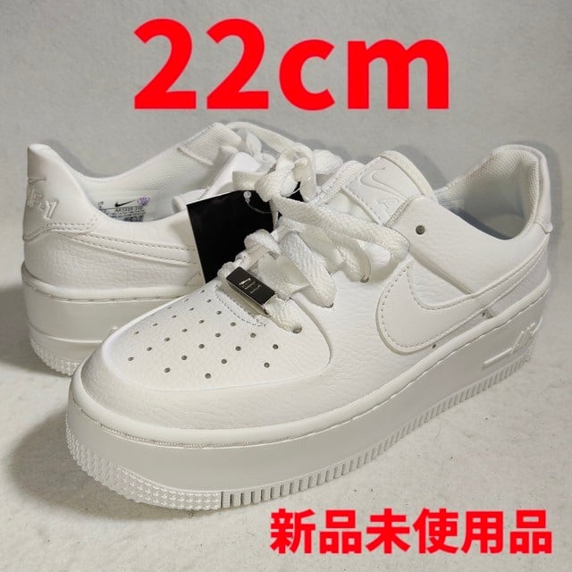フォース1 ロー 白 緑 足跡 21.5cm 箱付き | ナトクロ フォース1 ロー 白 緑 足跡 21.5cm 箱付き | ナトクロ