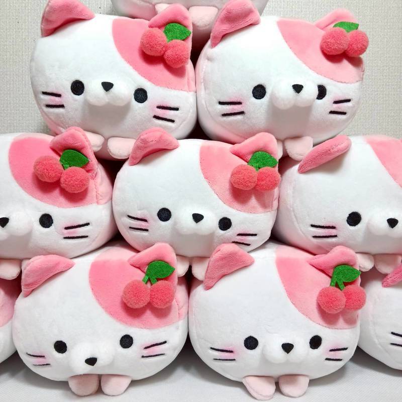 にゃんにゃん にゃんこ さくらんぼぬいぐるみ 2004 8cf4ce7f62e5196961a0624aae7187