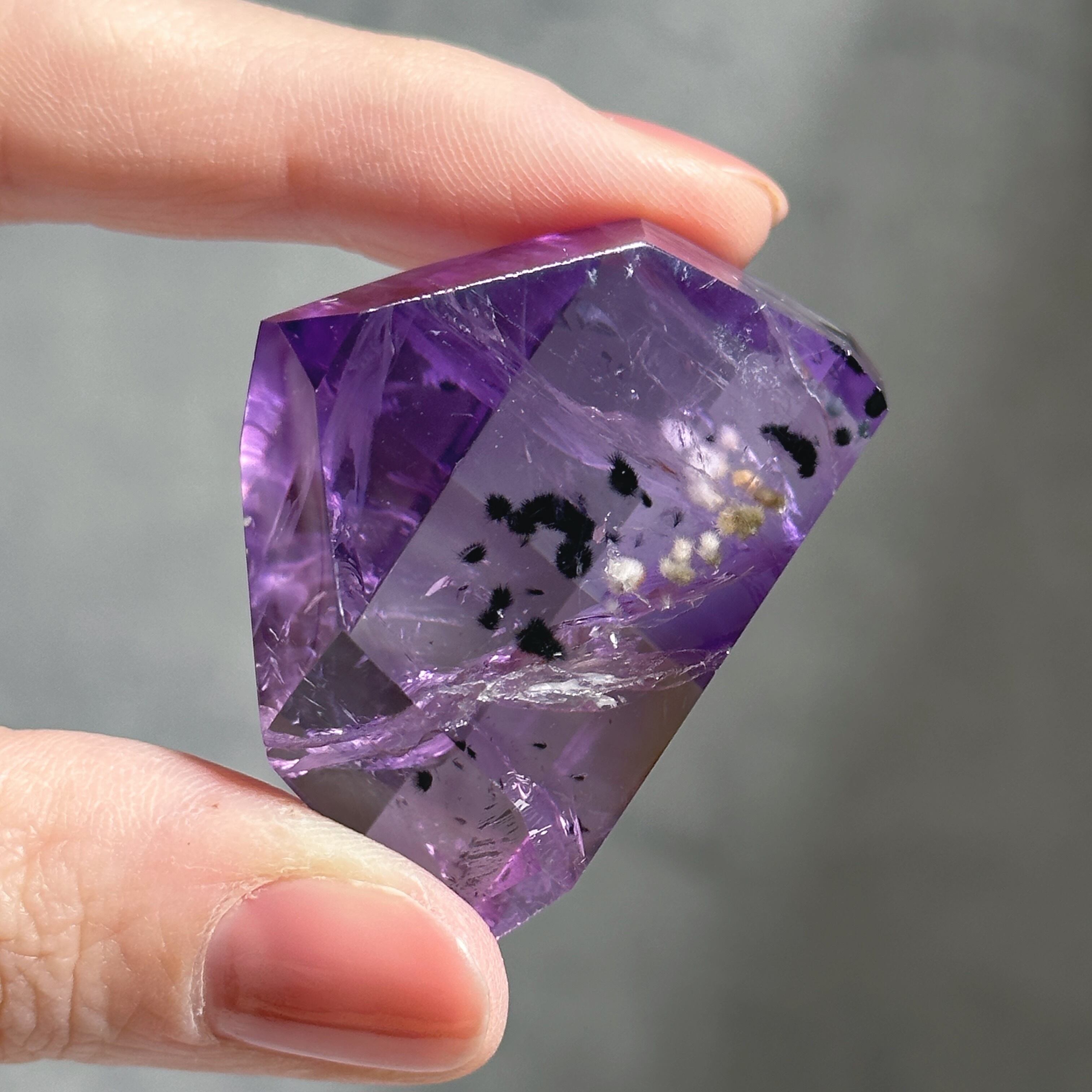 アメジスト タワー21◇ Amethyst◇天然石・鉱物・パワーストーン