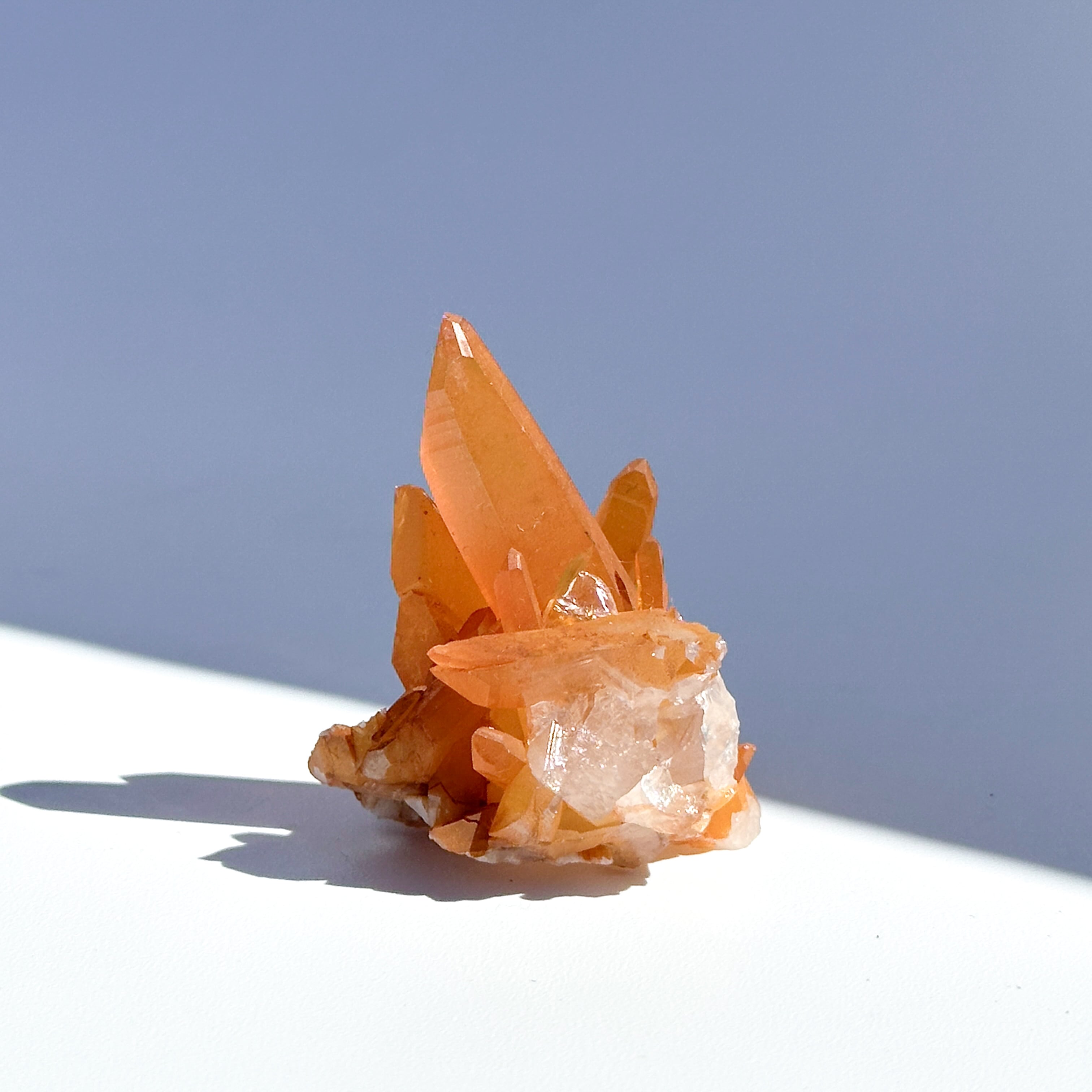 ミナスジェライス産タンジェリンクォーツ クラスター52◇ Tangerine