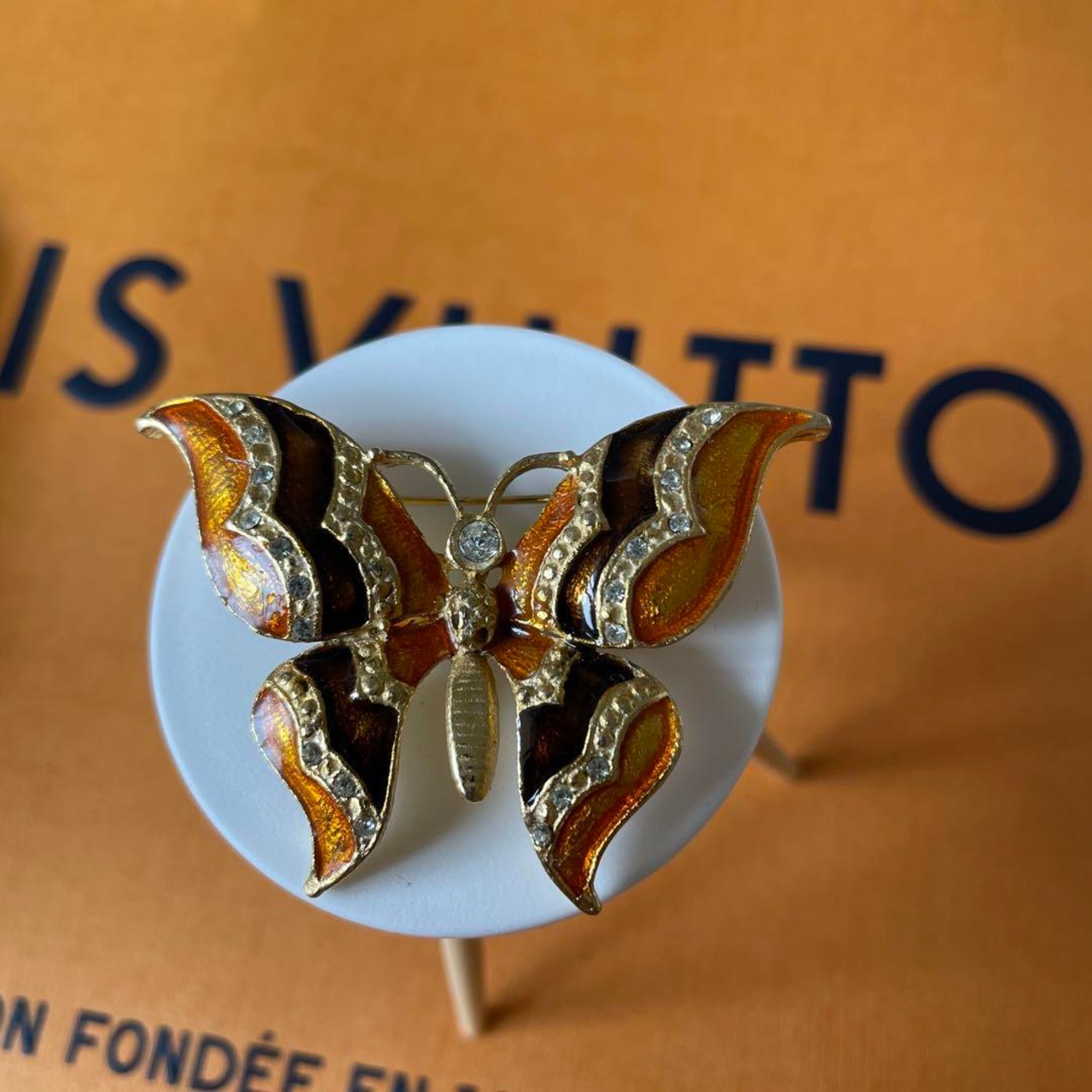 ヴィンテージ蝶ブローチ