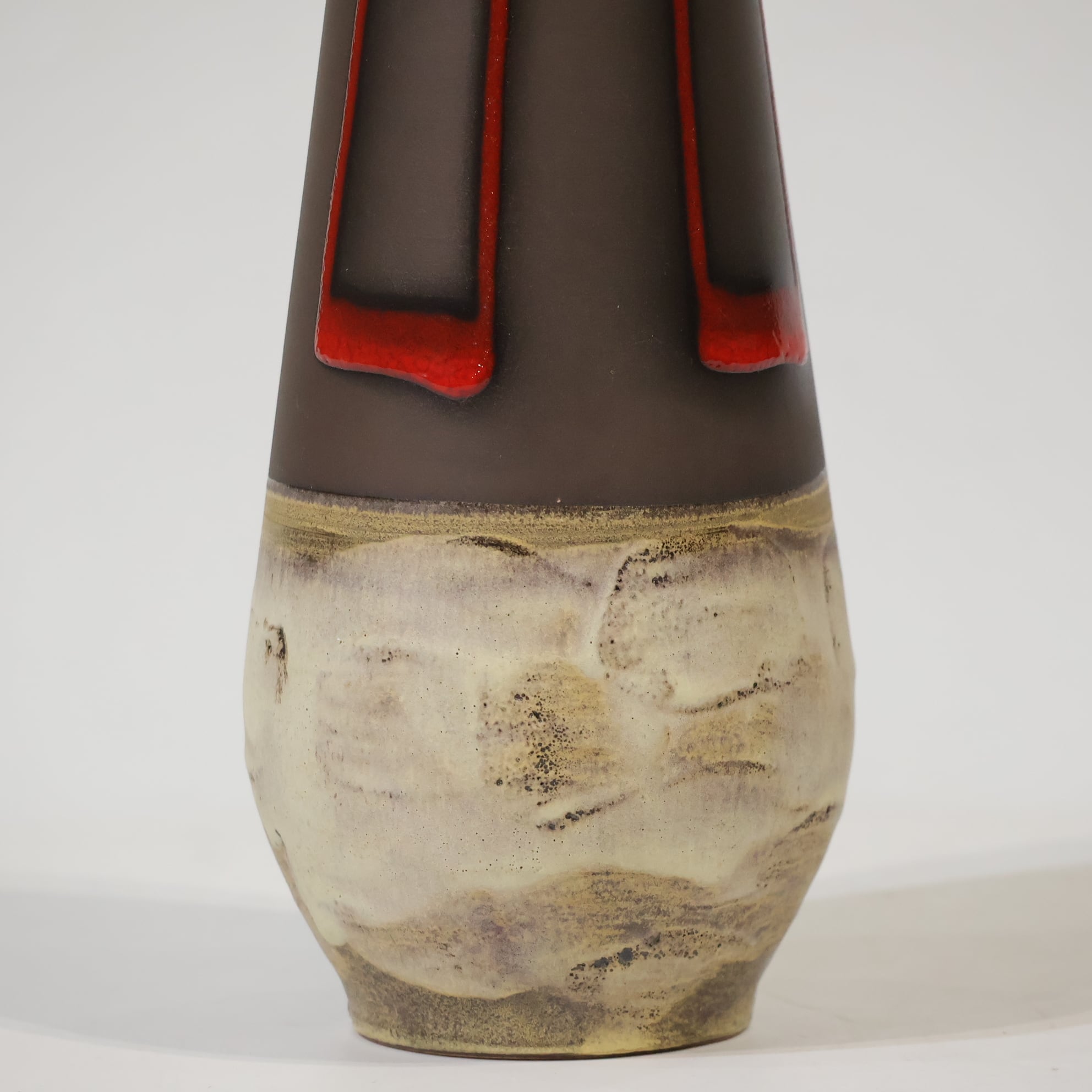 Steuler-- 24.8cm | Fat Lava & German Art Pottery