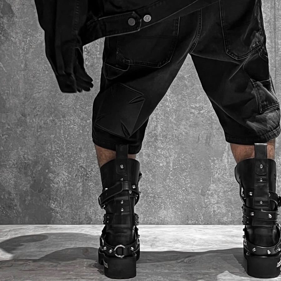 BALENCIAGA】VENOM CITY BOOTIE | AYIN
