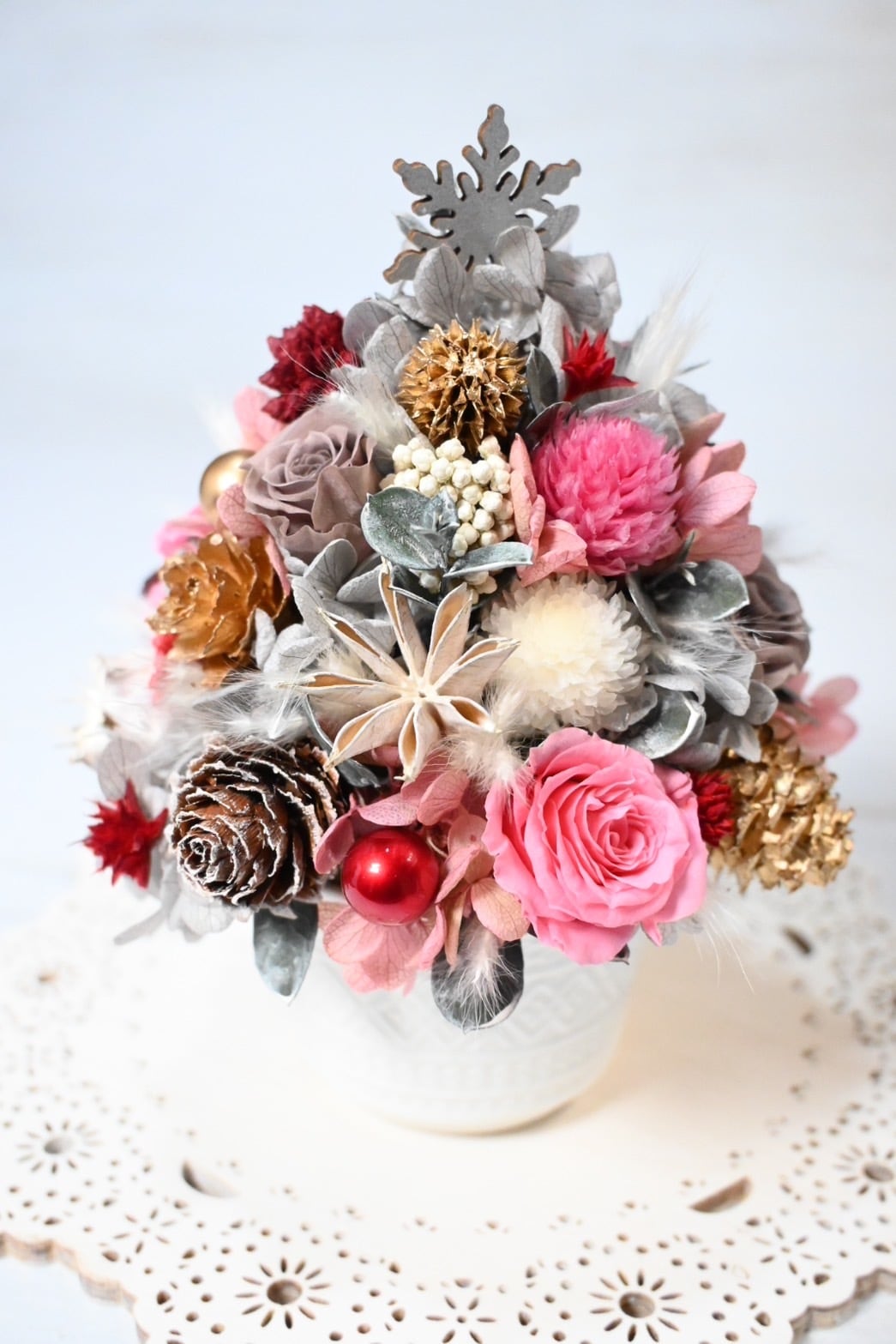 天使・クリスマス・フラワーアレンジメント360度 ご予約済となりました 天使・クリスマス・フラワーアレンジメント360度 ご予約済となりました