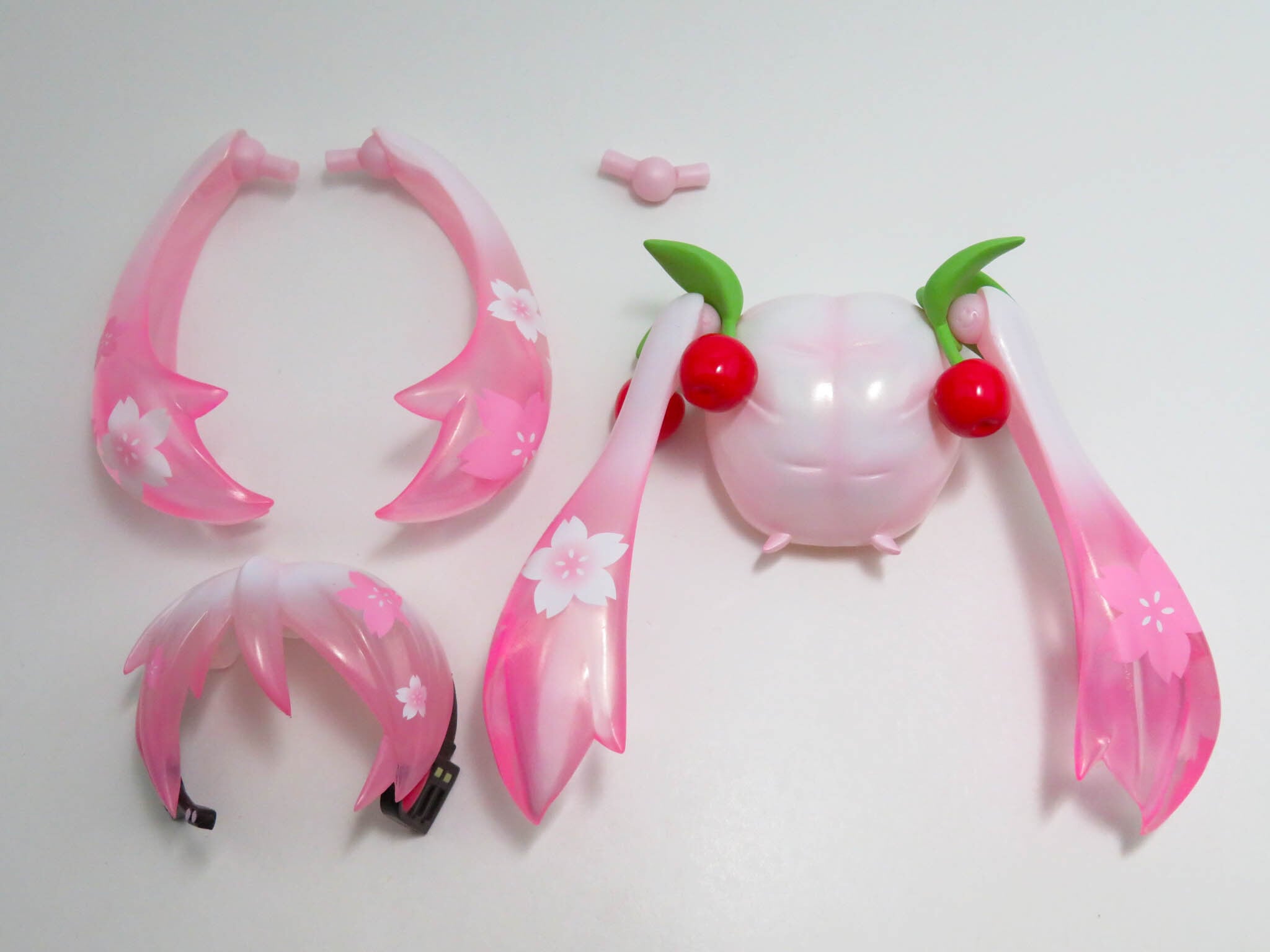 再入荷(A−ランク)【2749】 桜ミク 2.0 髪パーツ ツインテール ねんどろいど