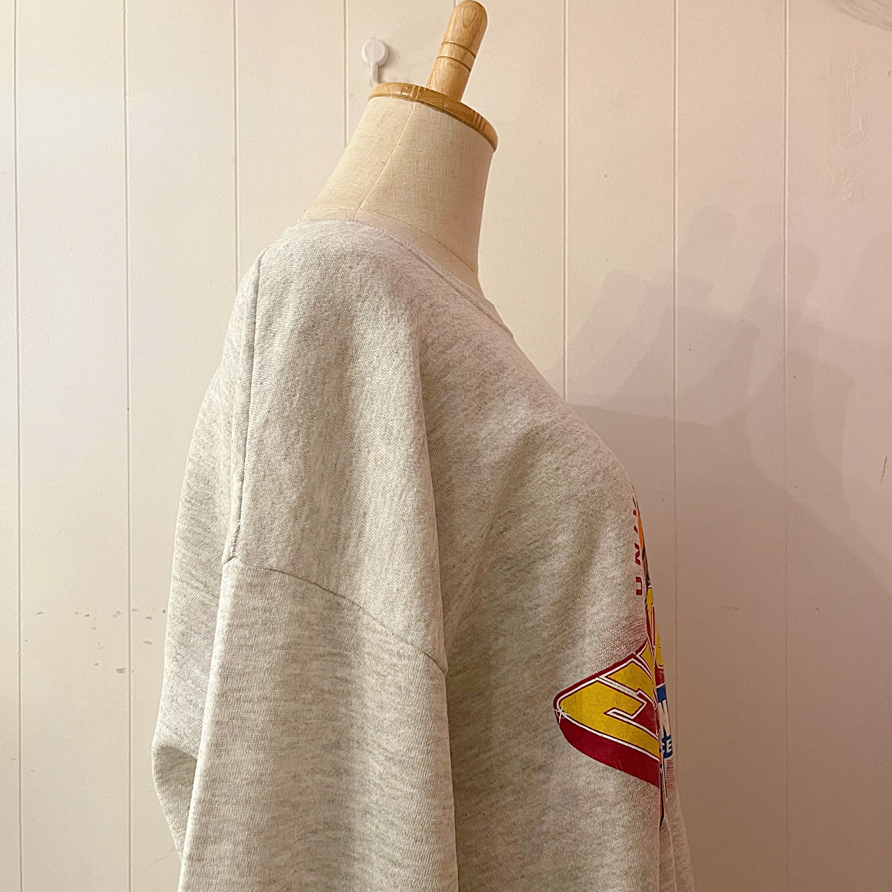 90s squirrel basketball sweat