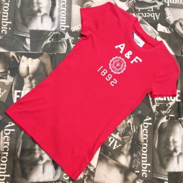 Abercrombie＆Fitch　WOMEN　Ｔシャツ　Ｓサイズ