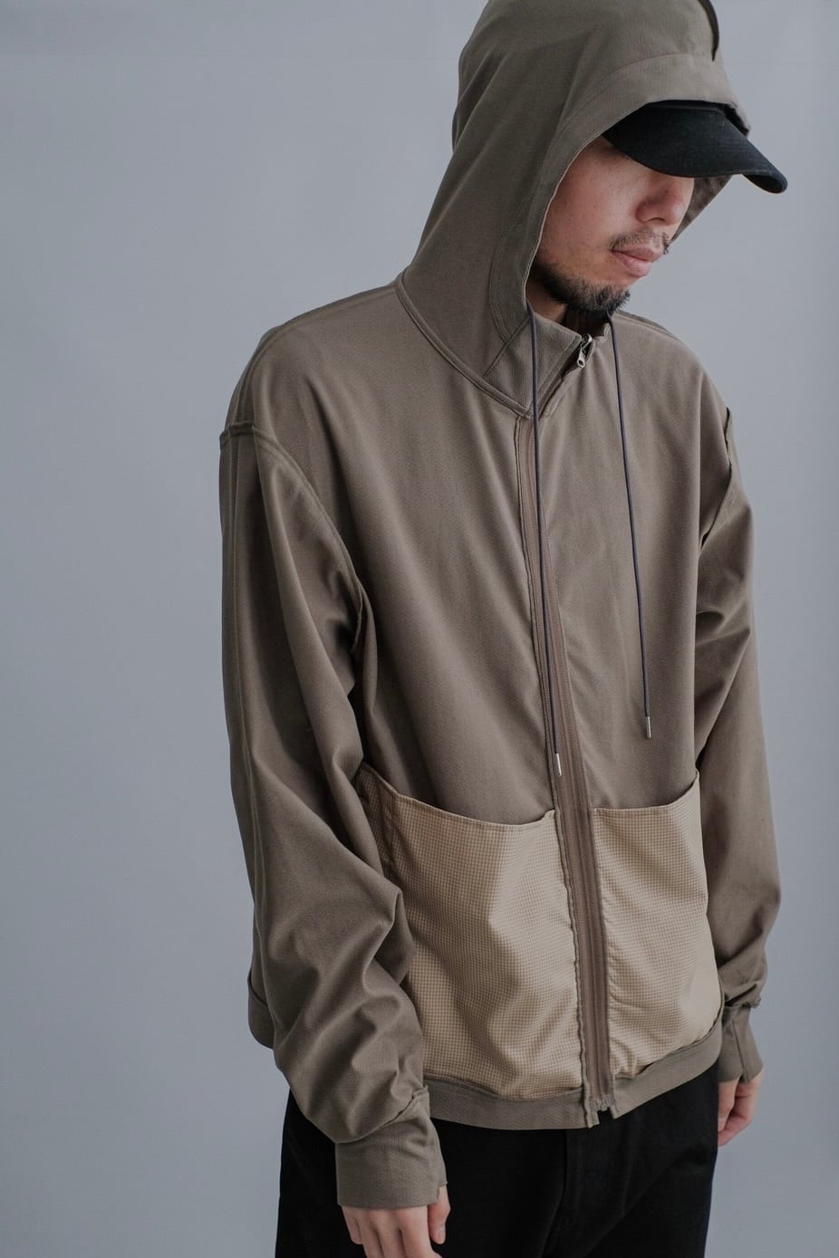 ABELIA EDWARD GOUCHA】SUN HOODIE | puzzle