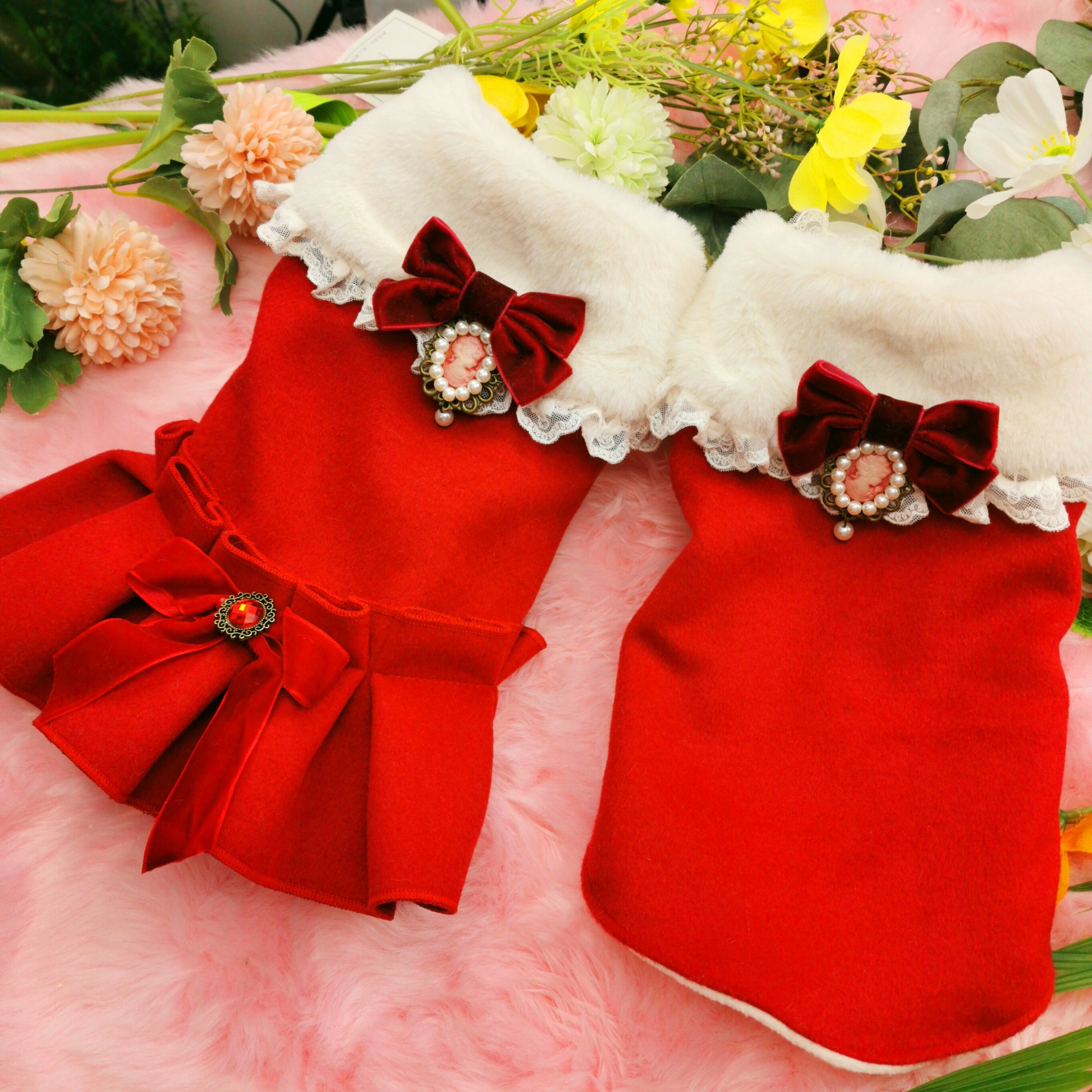 大型犬もOK クリスマスレッドのコートorコートワンピース