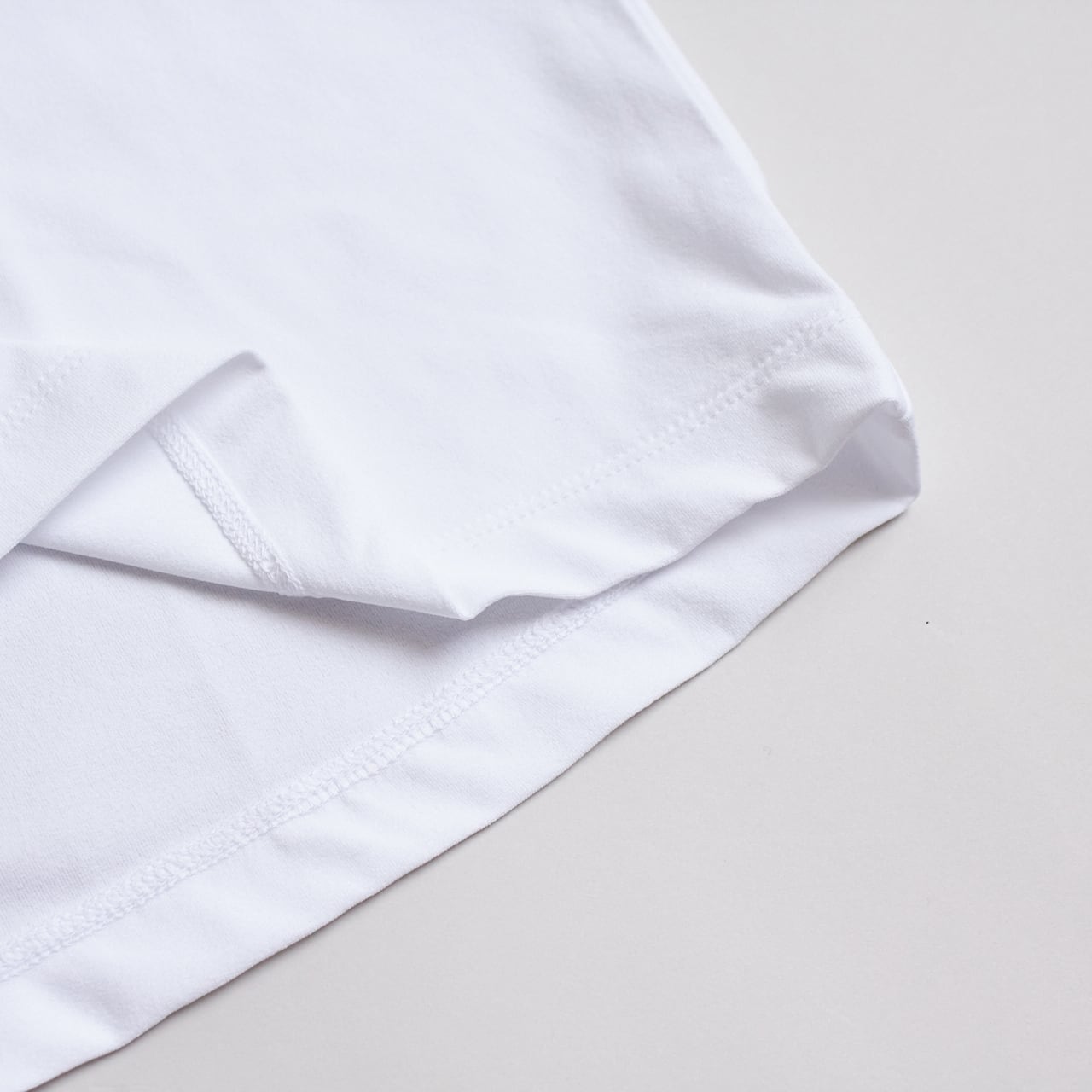 ranor（ラナー）STAR T-SHIRT White ユニセックス スター グラフィック