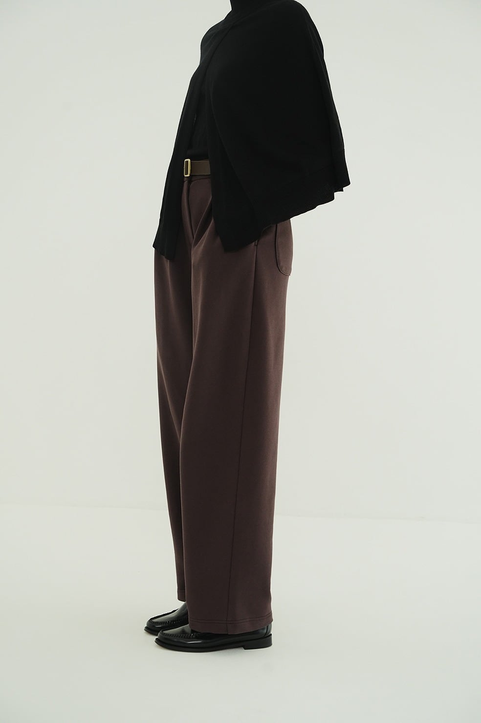 CLANE(クラネ) TWO TUCK SWEAT PANTS BROWN | サウスオレンジ｜メンズ