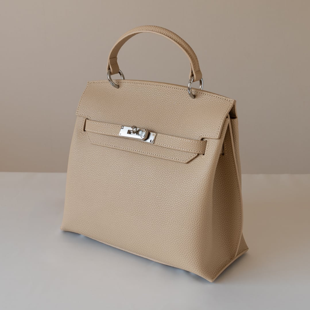 Debonair Small Handbag【デボネア スモール ハンドバッグ Debonair Small Handbag【デボネア スモール ハンドバッグ