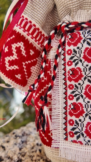 UA.Designer手作りモタンカ 25cm（ウクライナの御守り）