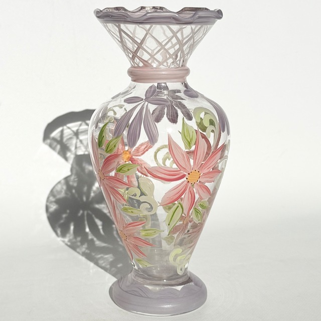 Flower paint vase