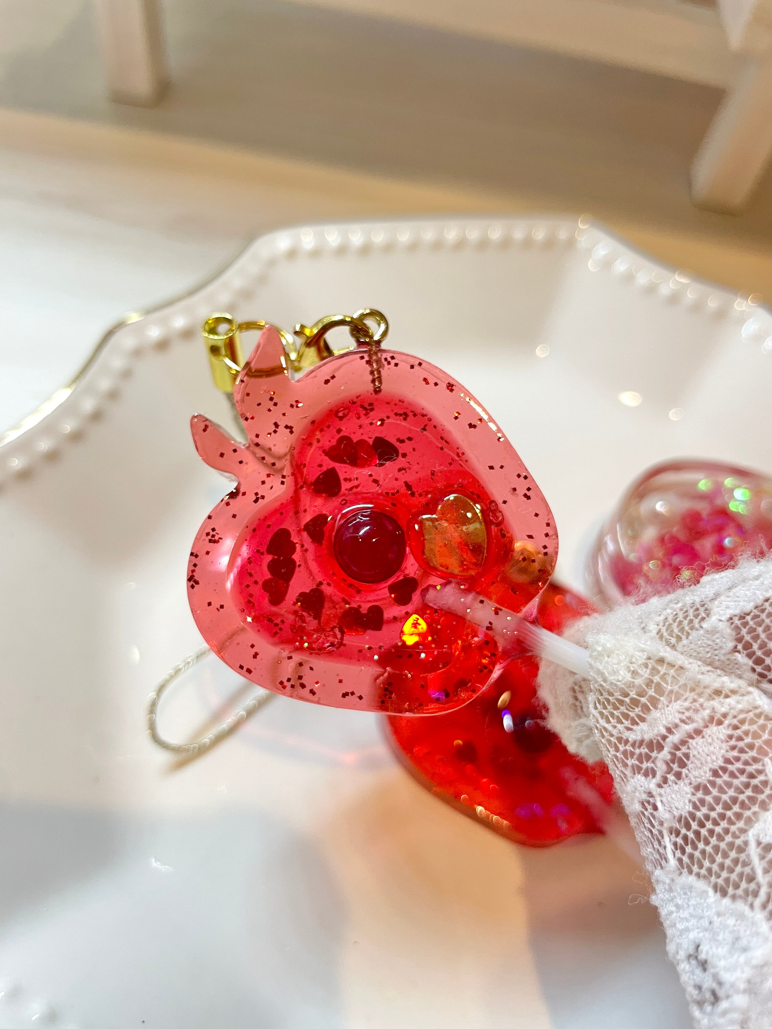 りんご飴のストラップキーホルダー【夏祭り】 | PAY ID