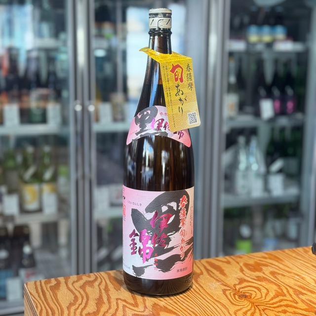 春薩摩　旬あがり 黒伊佐錦　芋焼酎　1.8L