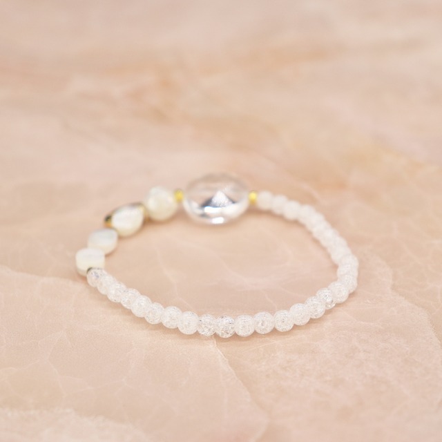 【Shining  Like Stardust】水晶×クラック水晶×プレスシェル×マザーオブパール ブレスレット