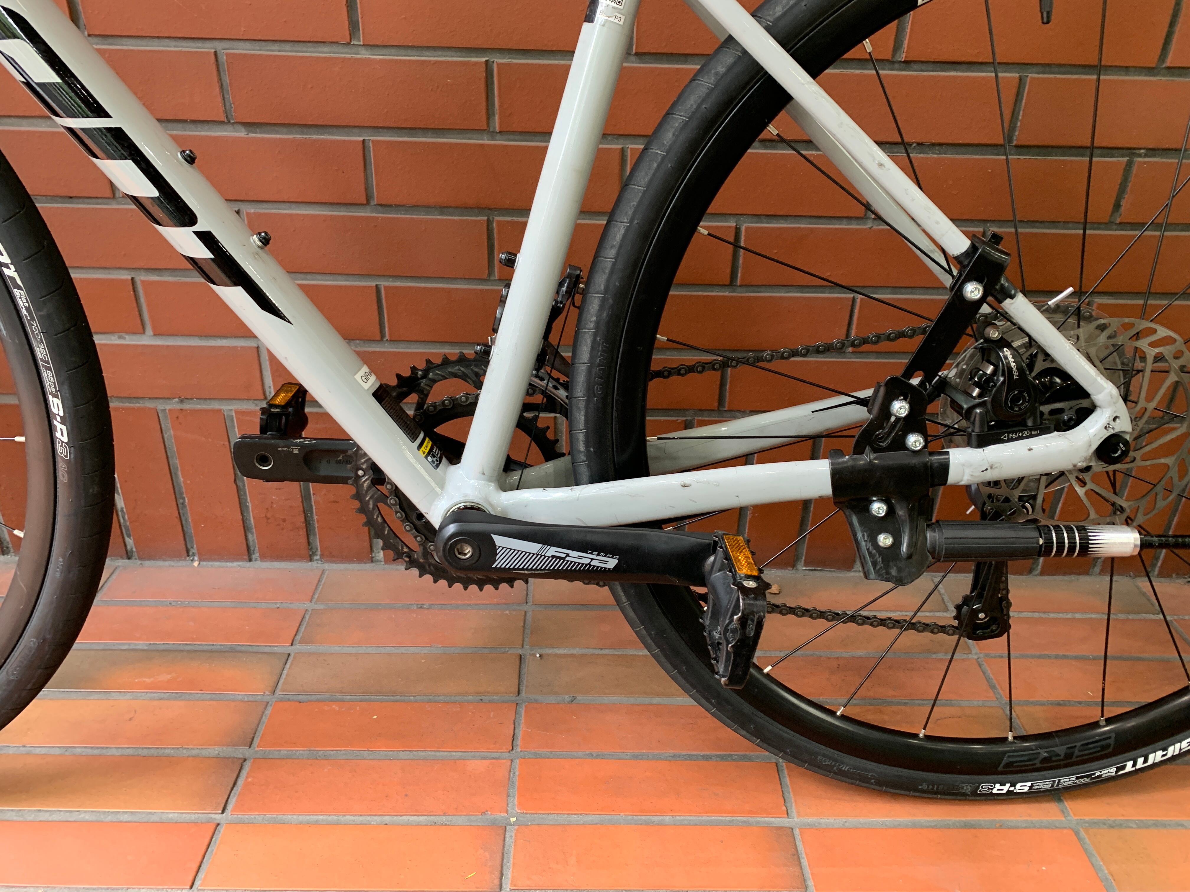 GIRw44) Giant CONTEND AR 4 (Claris) ジャイアント ロードバイク 中古