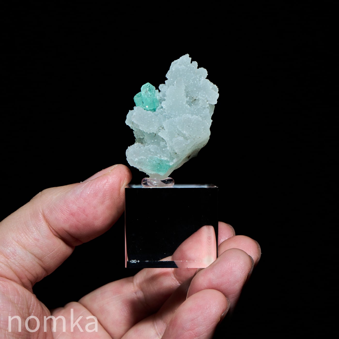 グリーンアポフィライト&ゼオライト(AA)原石台付(ジャルガオン/マ