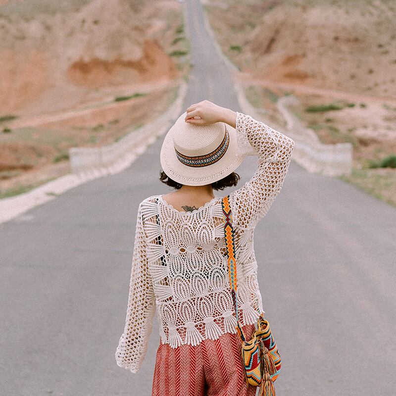 ドリームホースニットホローブラウスボヘミアン日焼け止めアウタートップルーズロングスリーブセンス2020 ドリームホーストラベル婦人服26310379152
