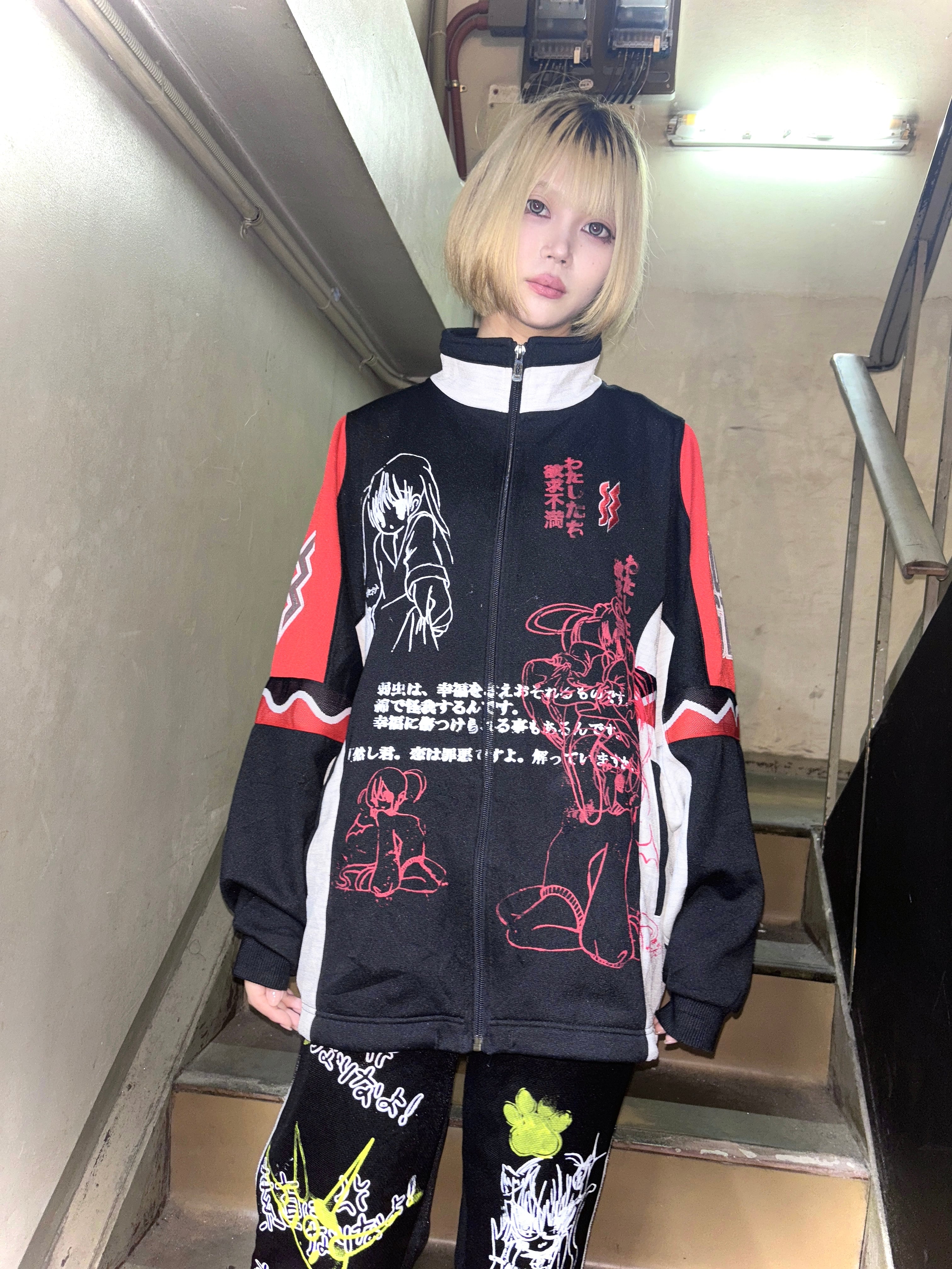 女王蜂 ジャージ ジャケット＆パンツセット Mサイズ 8（eight） ジャージ 蜂 刺繍 サイドライン トラックジャケット