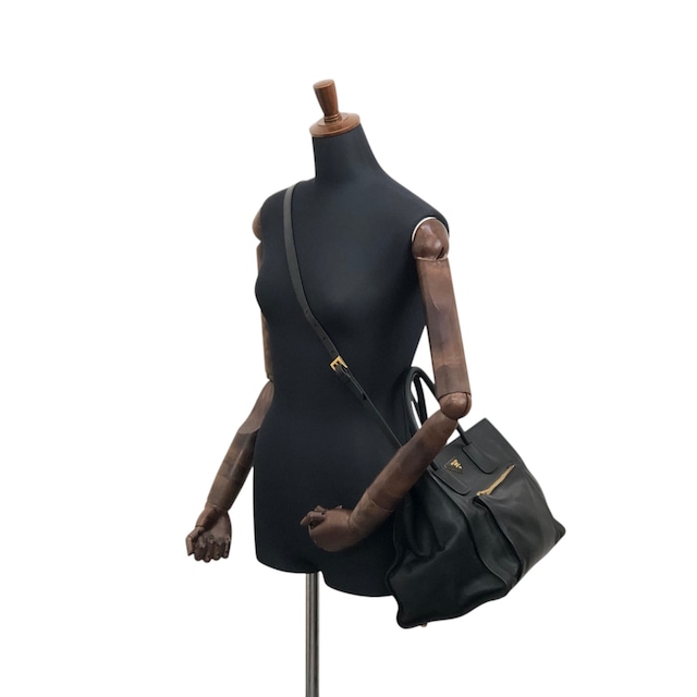 PRADA プラダ ショルダーバッグ ブラック トライアングルロゴ レザー 2WAY vintage ヴィンテージ オールド d2mxxu