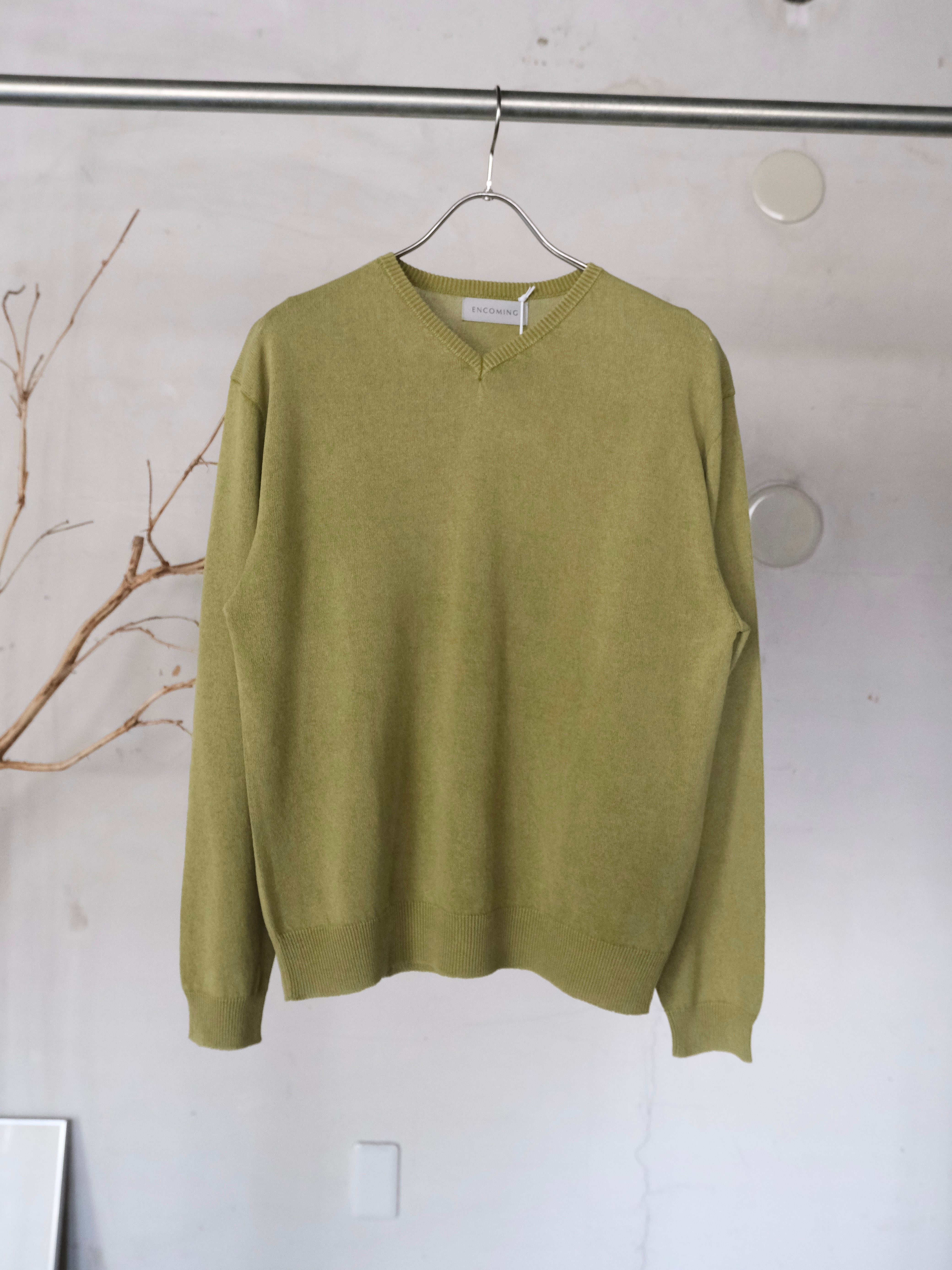 ENCOMING】 KNITTED V NECK JUMPER | THE OUR