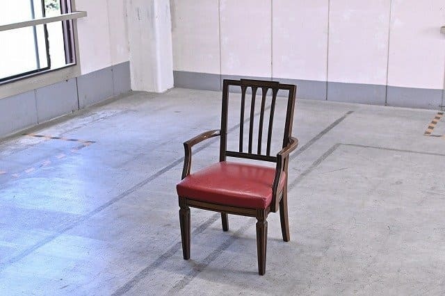 karimoku/カリモク domani/ドマーニ 9万「QUEENS LIFE/クイーンズライフ」「CPQ2」ダイニングアームチェアb レザー アー厶チェア 椅子 肘置【中古家具/中古インテリア/USED家具ユーズド家具/リサイクル】