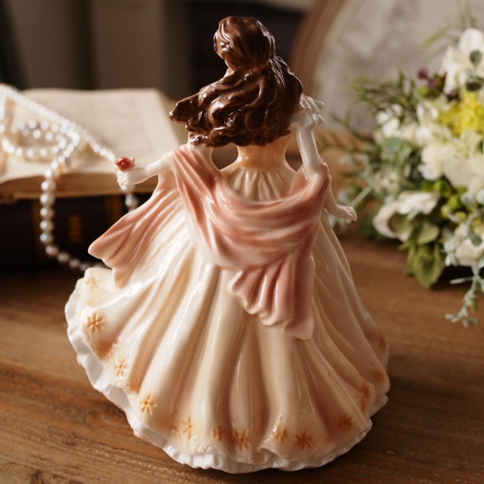 【美品】英国ロイヤルウースター Juliette 1996年製 フィギュリン 美品】英国ロイヤルウースター Juliette 1996年製 フィギュリン