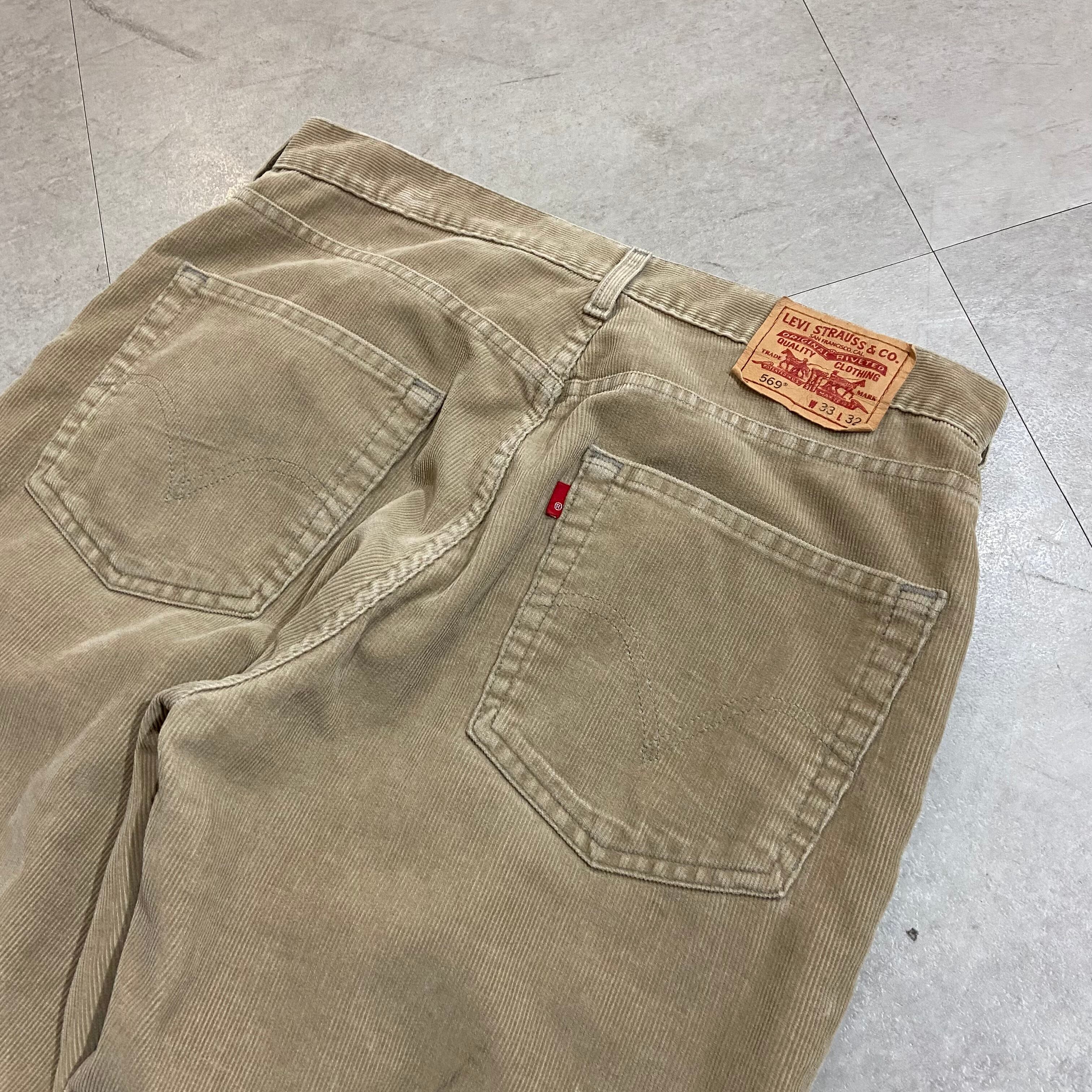 Levi’s ジーンズ　コーデュロイ　ベージュ