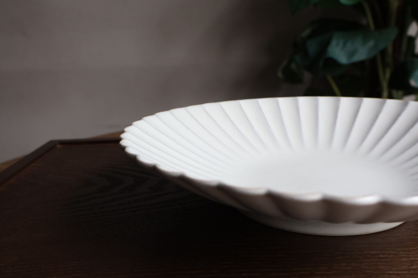 瀬戸焼 Hana 花皿 L ぎんはく | うつわ通販 土岐陶器店 / ONLINE SHOP