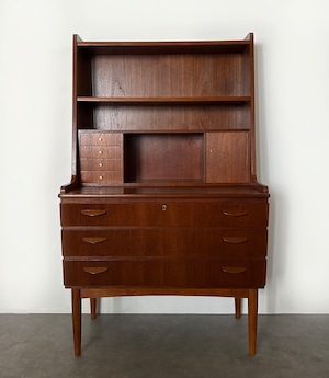 Bureau / BU069