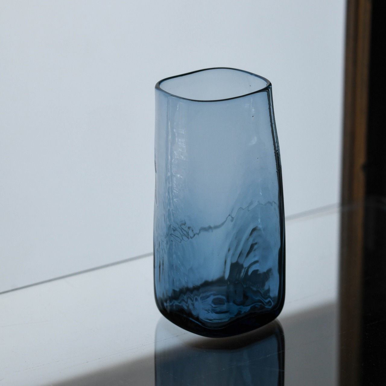 ヨシロ工房　角花器（アッシュブルー）