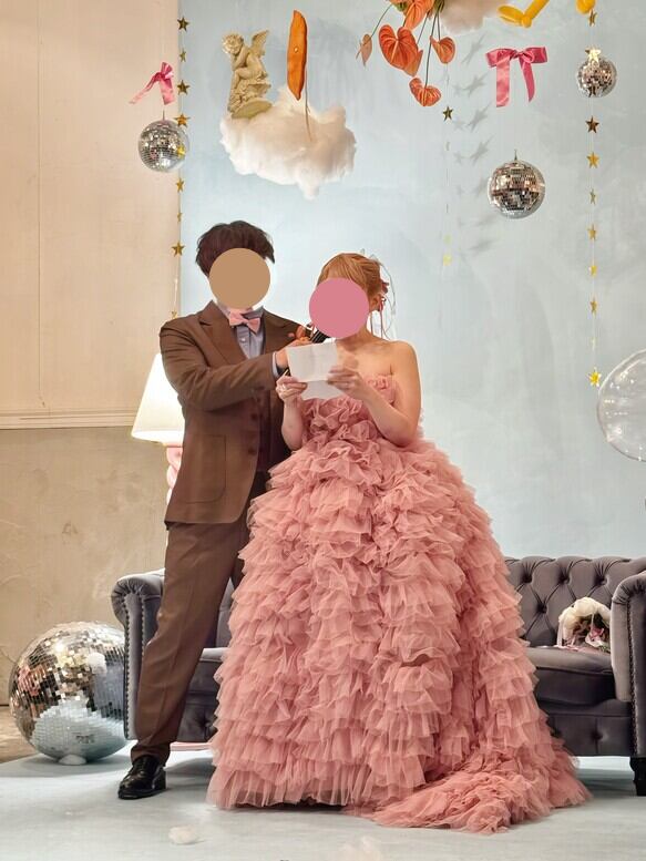 実例写真！カラードレス ピンク ふわふわドレス ビスチェドレス 華やか