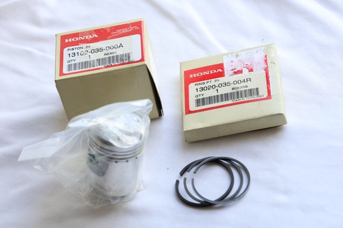 「C65 CS65 CD125K　ピストンセット（+0.25）　純正部品」