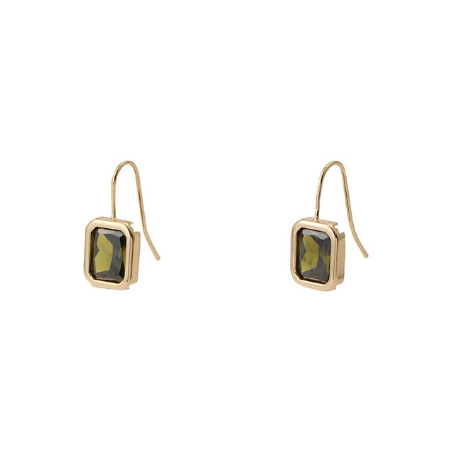 PIERRE SERTIEピアス