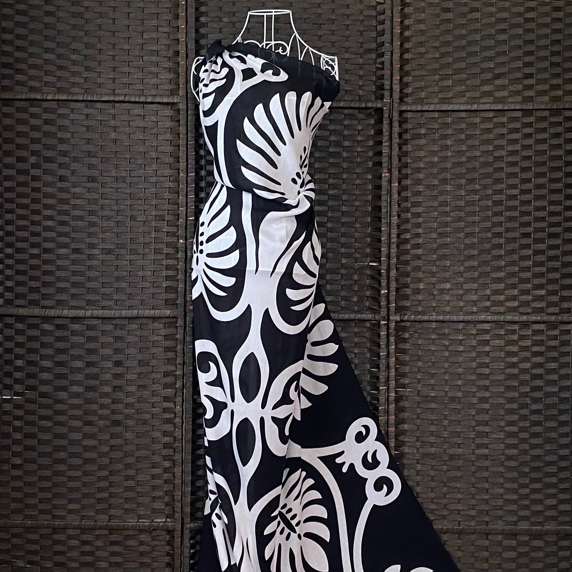 パレオ 【HAWAIIAN QUILT-BLACK-WHITE】ハワイ直輸入 パレオ 大判
