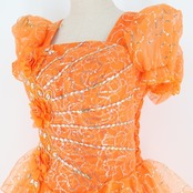 パーティドレス ワンピース ドレス オレンジ系 発表会 演奏会 パーティ 舞台 ダンス ロングドレス フリル レース 鮮やか 軽い ステージ衣装 お洒落 フォーマル パーティー かわいい 可愛い おしゃれ イベント用 目立つ ふんわり