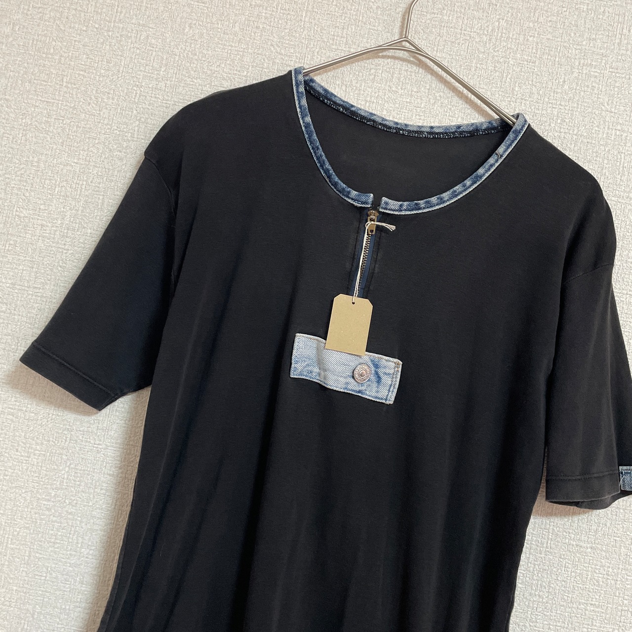 リーバイス　Levi’s リメイクtシャツ