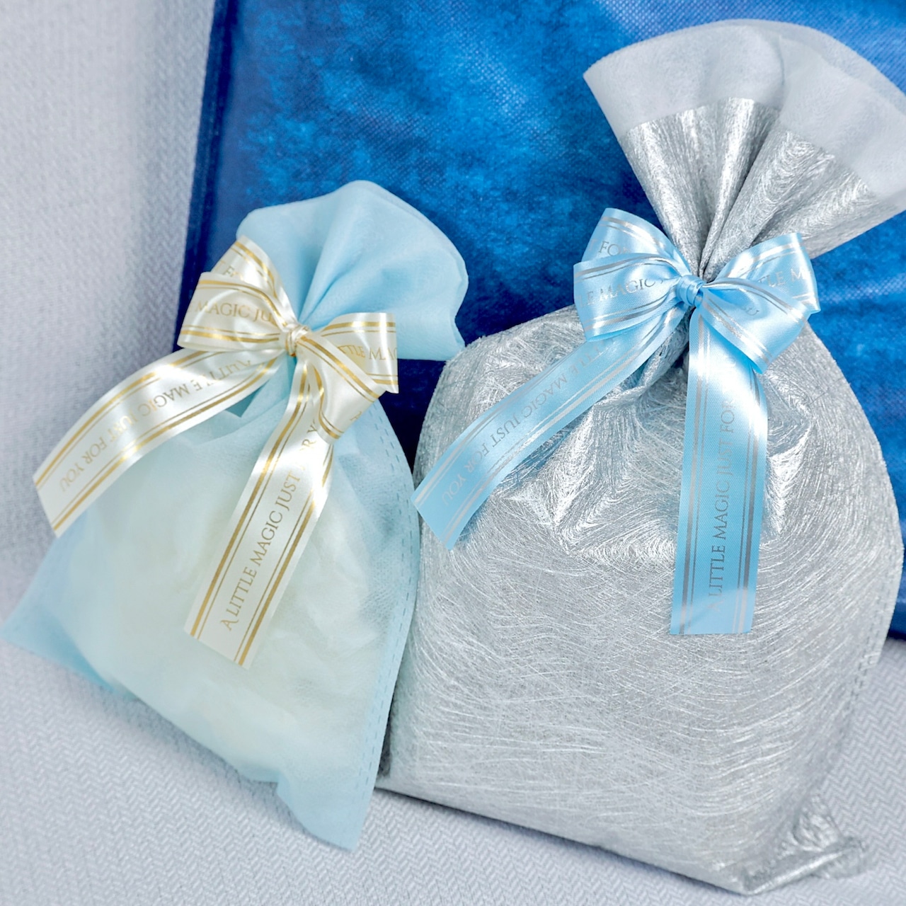 ギフトリボン Little Curse Deep Blue/Silver Foil