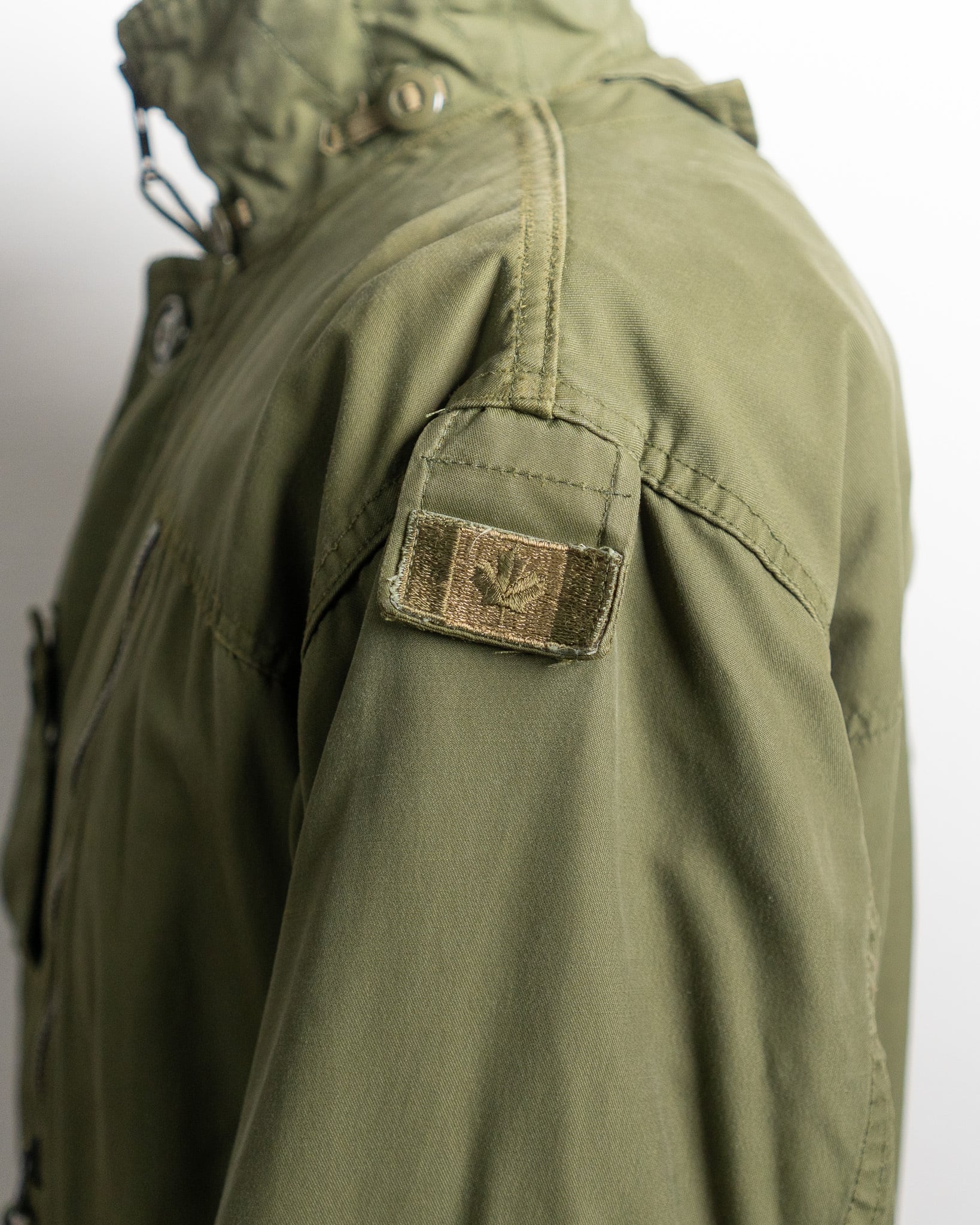 USED】Canadian Army IECS GORE-TEX Combat Jacket 実物 カナダ USED】Canadian Army IECS GORE-TEX Combat Jacket 実物 カナダ